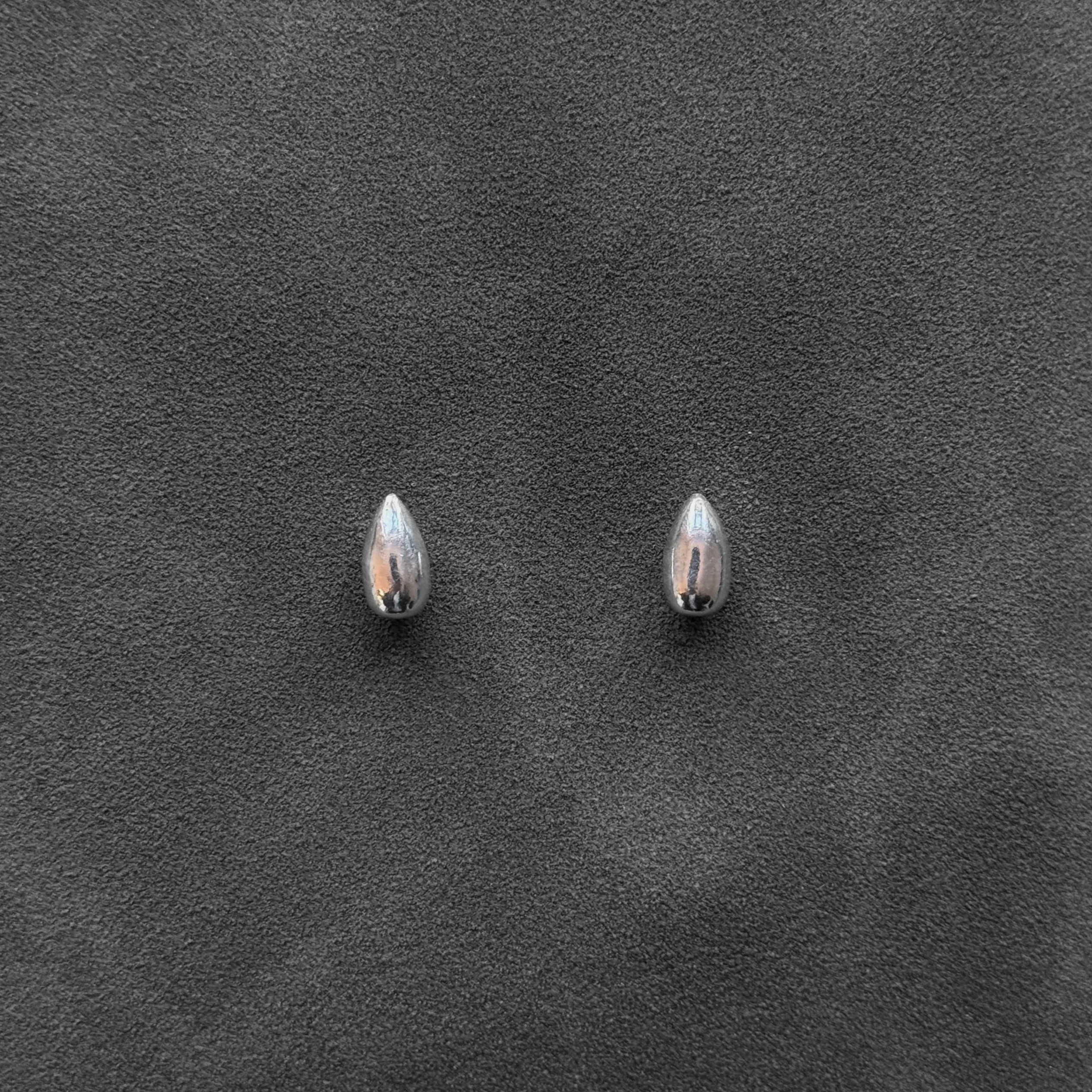 DROPLET STUDS